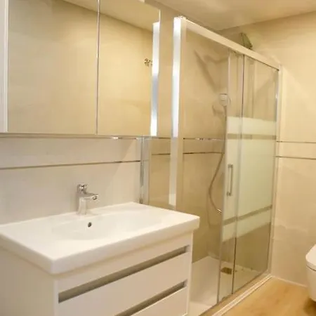 De Lujo En Edificio Zafiro, Apartamento *