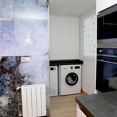 De Lujo En Edificio Zafiro, Apartamento